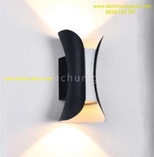 Đèn hắt tường ngoài trời CN 242