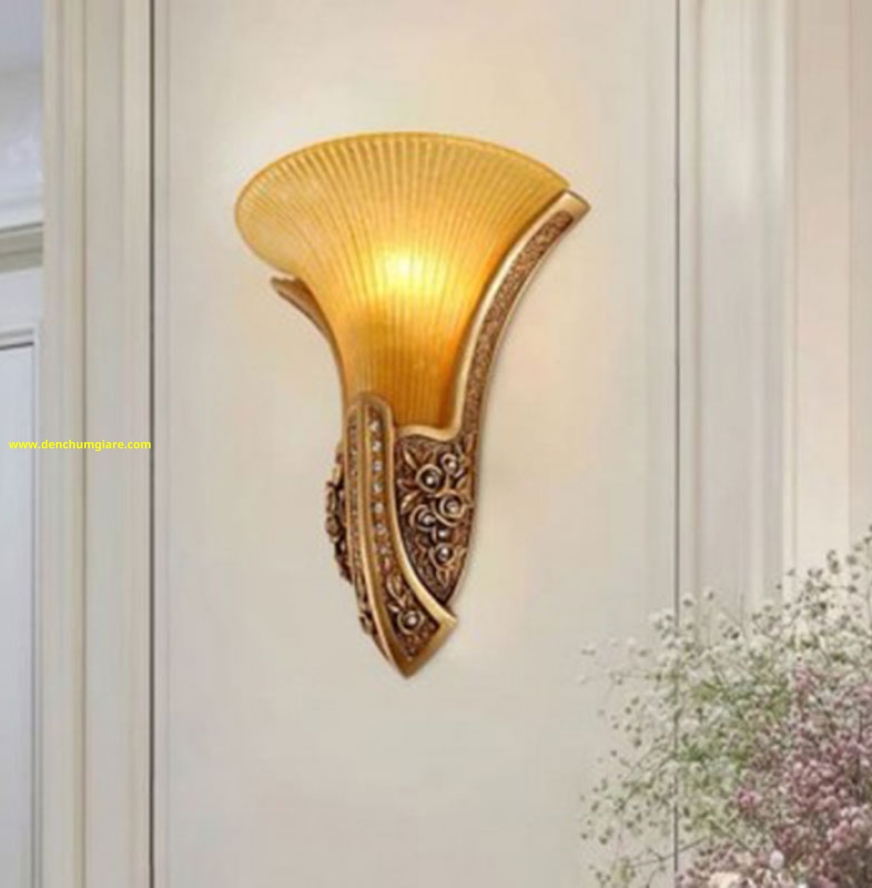 Đèn treo tường cổ điển NV 176