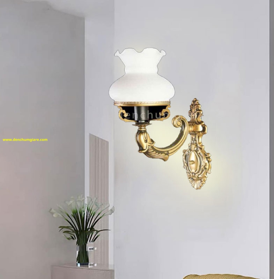 Đèn treo tường cổ điển NV 8005/1