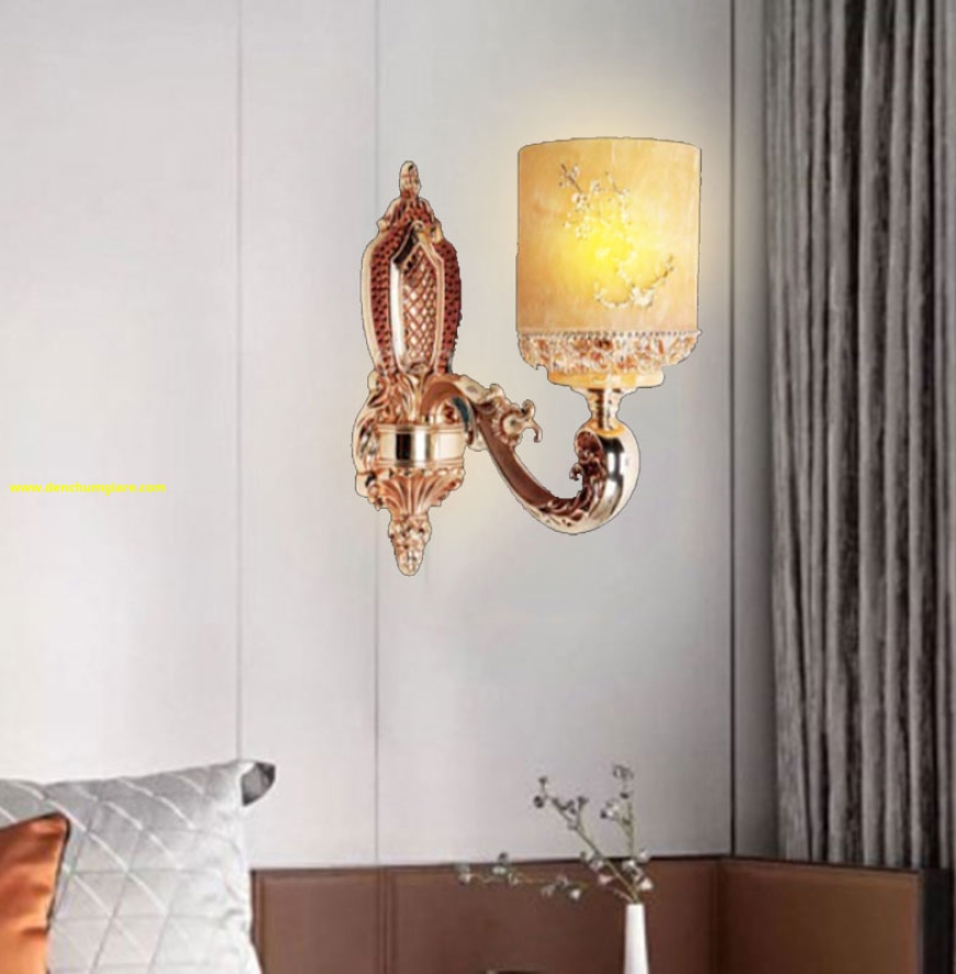Đèn treo tường cổ điển NV 88002/1
