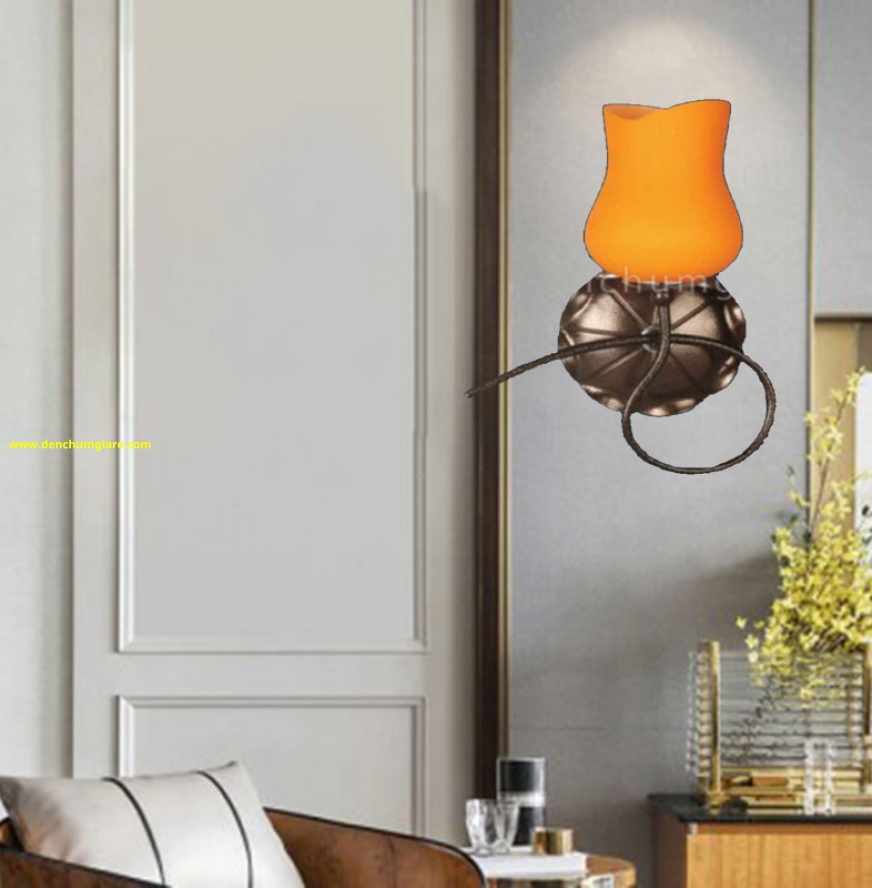 Đèn treo tường phòng ngủ NV 8802/1C