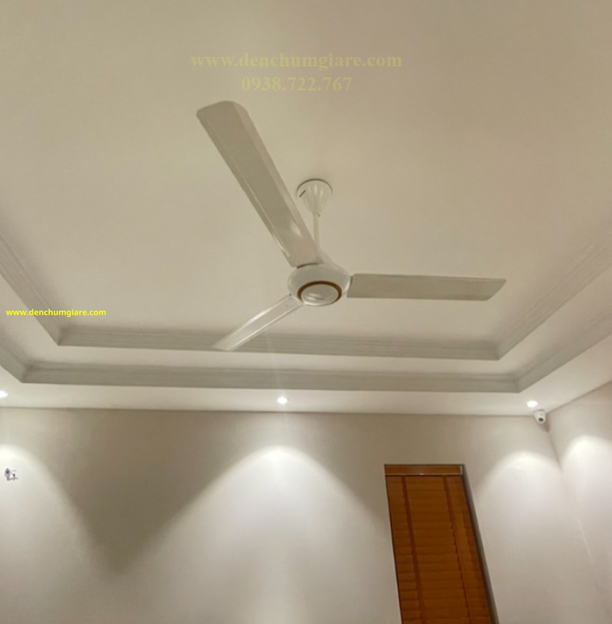 Quạt trần Panasonic 3 cánh F-60MZ2 màu trắng thiết kế cánh quạt dạng 3D tạo luồn gió mát mẻ