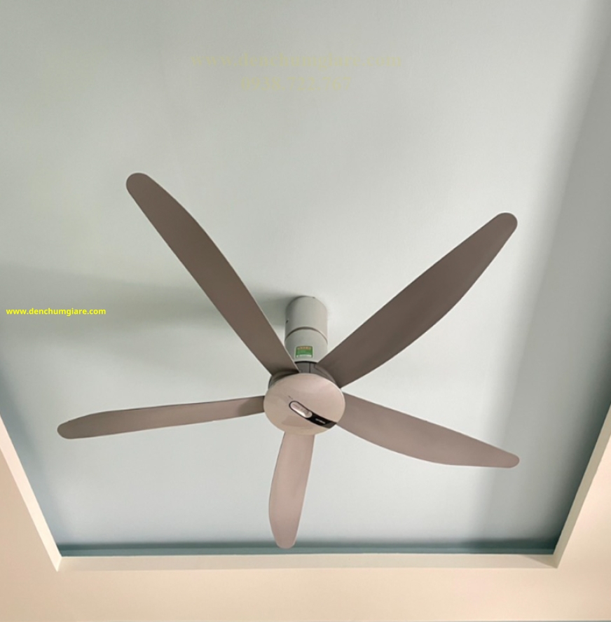Quạt trần Panasonic 5 cánh F-60TAN cảm biến nhiệt độ Econavi, động cơ DC tiết kiệm điện năng