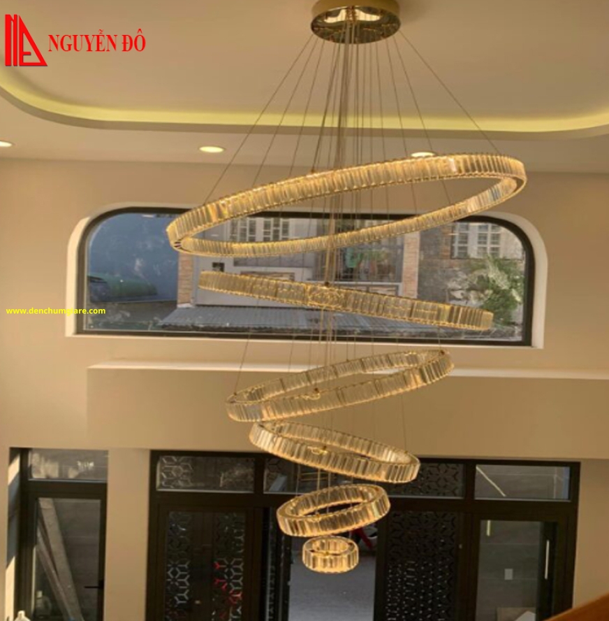 Đèn thả hiện đại, đèn thả pha lê TH-8083-21, 3 chế độ ánh sáng, tạo hình bởi 6 vòng pha lê cao cấp