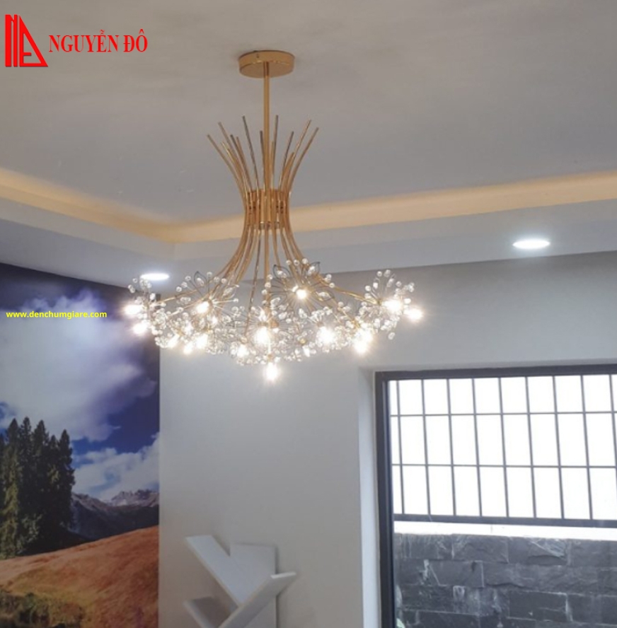Đèn thả hiện đại, đèn thả pha lê TH-104A-21, tạo hình thành chùm hoa thuỷ tinh với thân đèn màu xi vàng